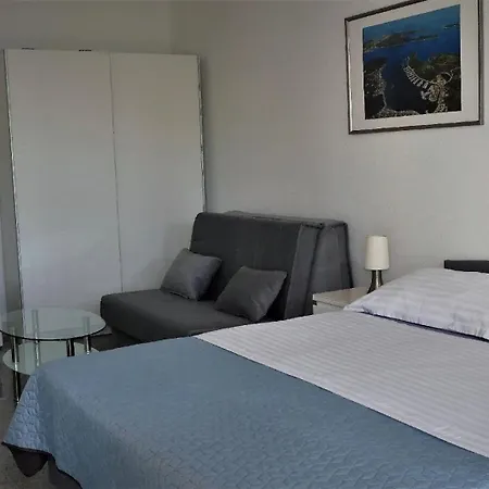 Apartment A1 1 Zimmer, 2 Personen